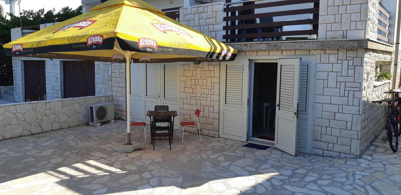Apartments Marzic Pag Town Kültér fotó