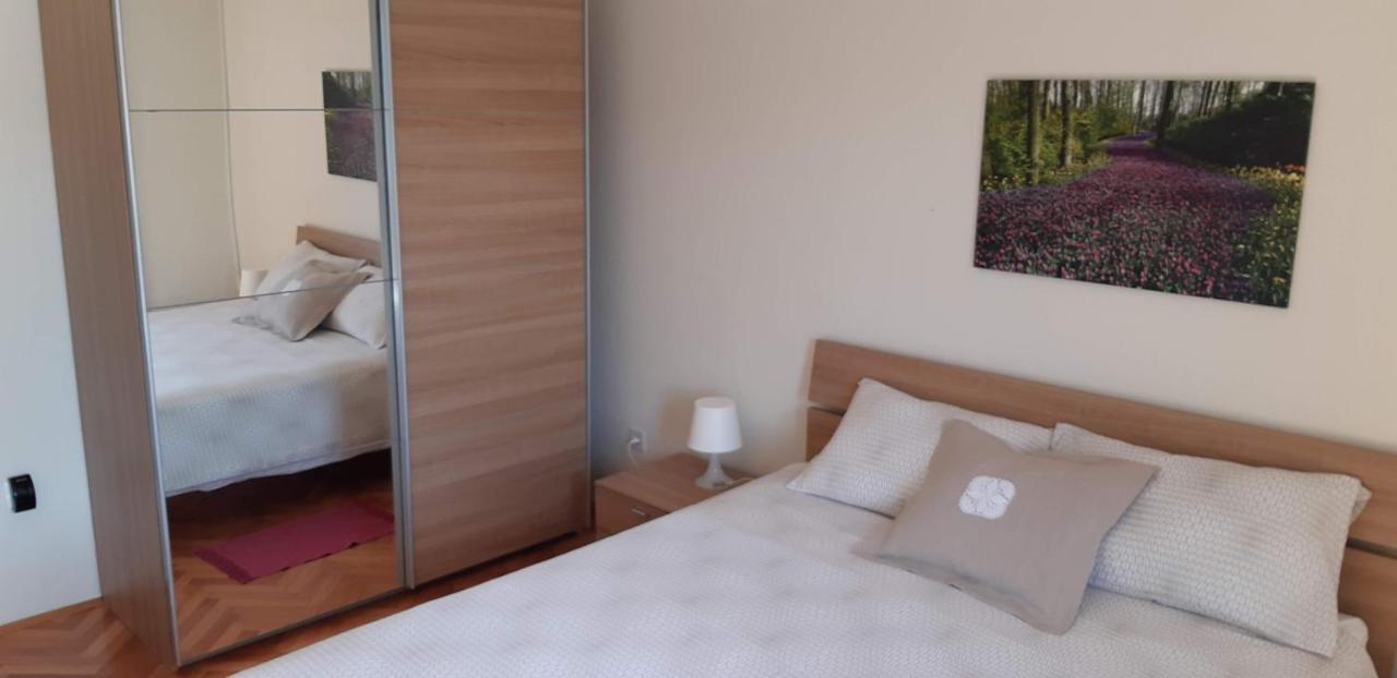 Apartments Marzic Pag Town Kültér fotó
