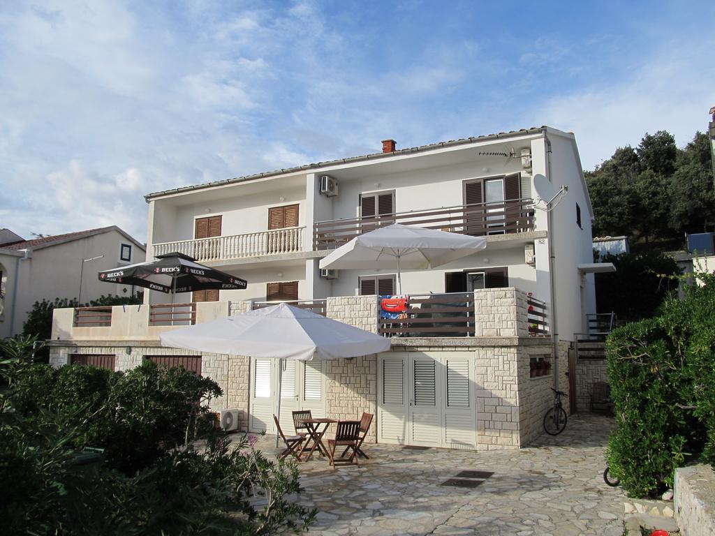 Apartments Marzic Pag Town Kültér fotó
